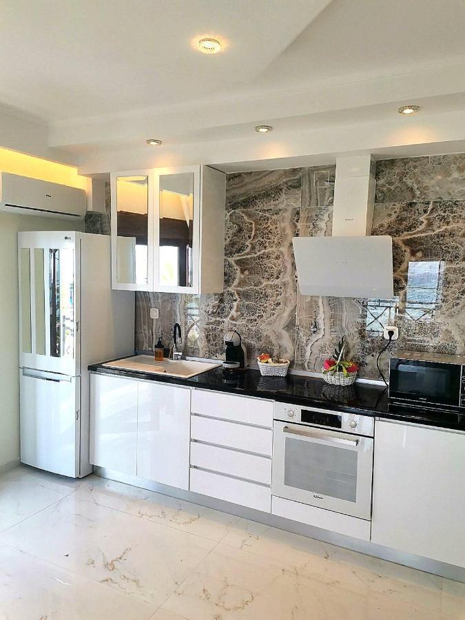 Lux Suite Sea Front Avra Pefkochori Zewnętrze zdjęcie