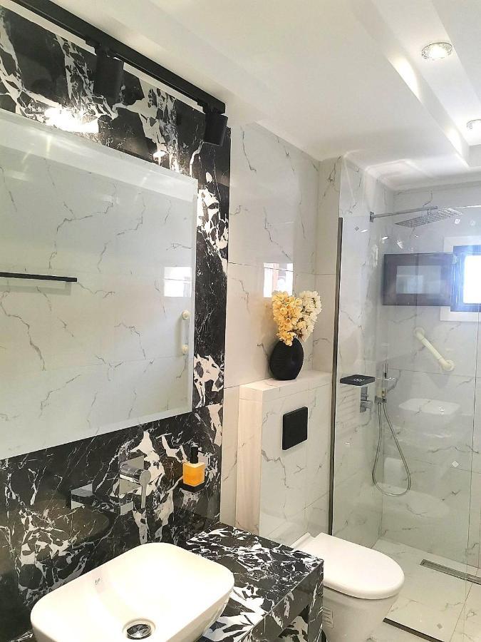 Lux Suite Sea Front Avra Pefkochori Zewnętrze zdjęcie
