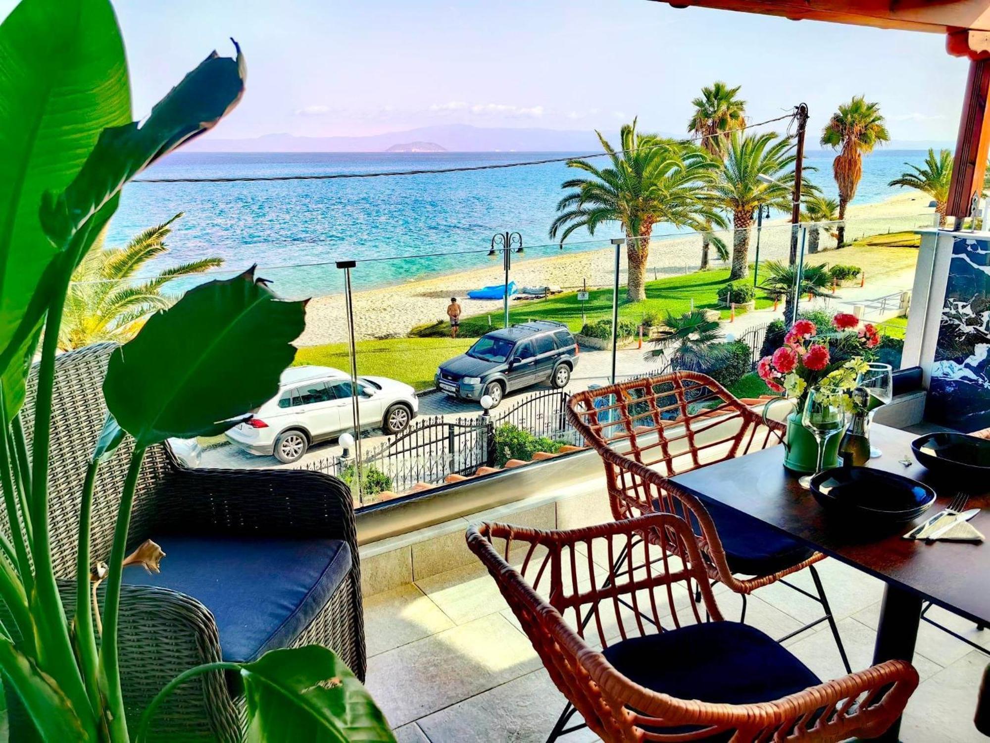 Lux Suite Sea Front Avra Pefkochori Zewnętrze zdjęcie